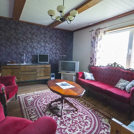 Prázdninový dům Haikaranpesa Parna Holiday